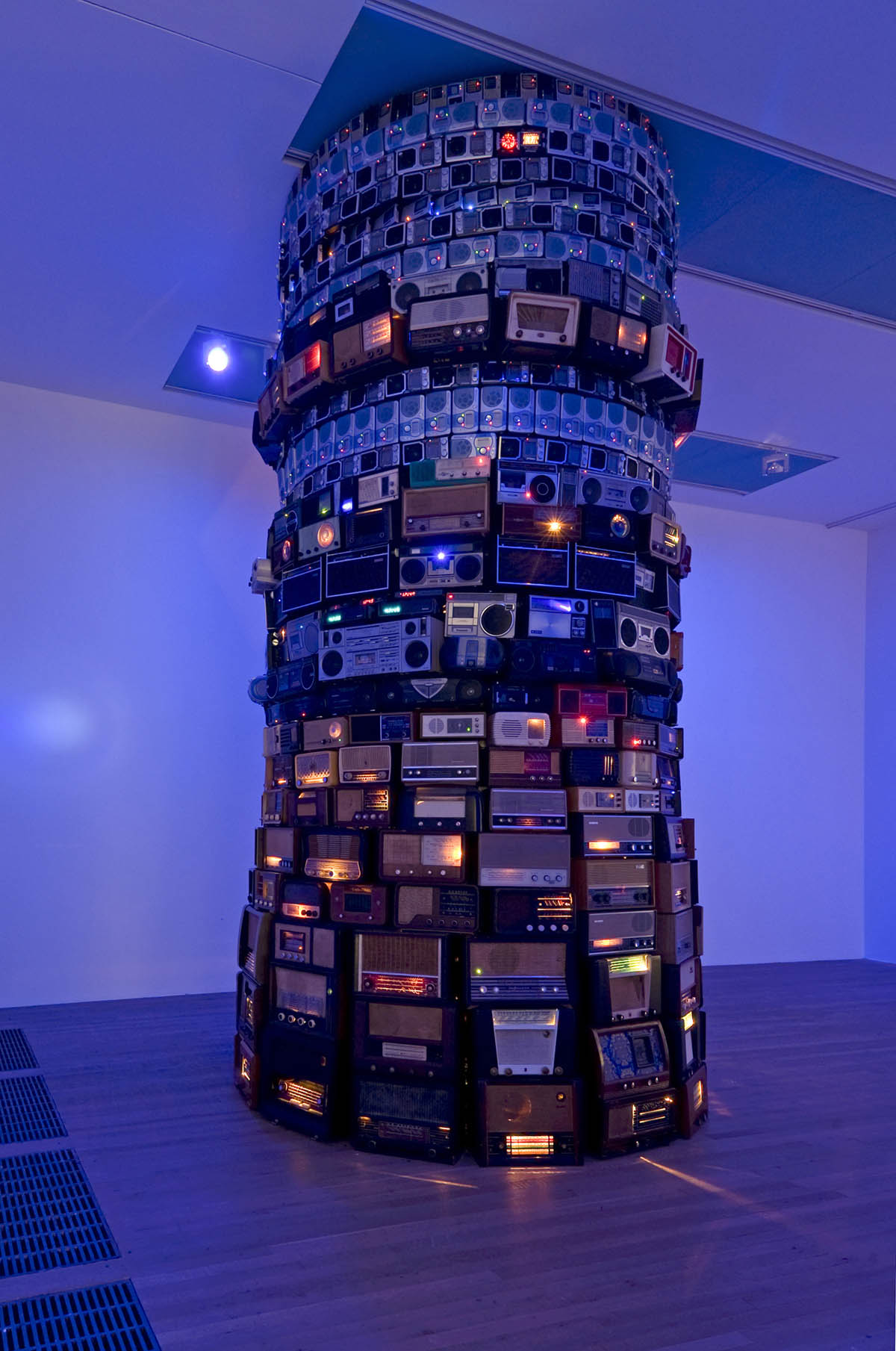 Tate Modern: New Art for a New View of the World