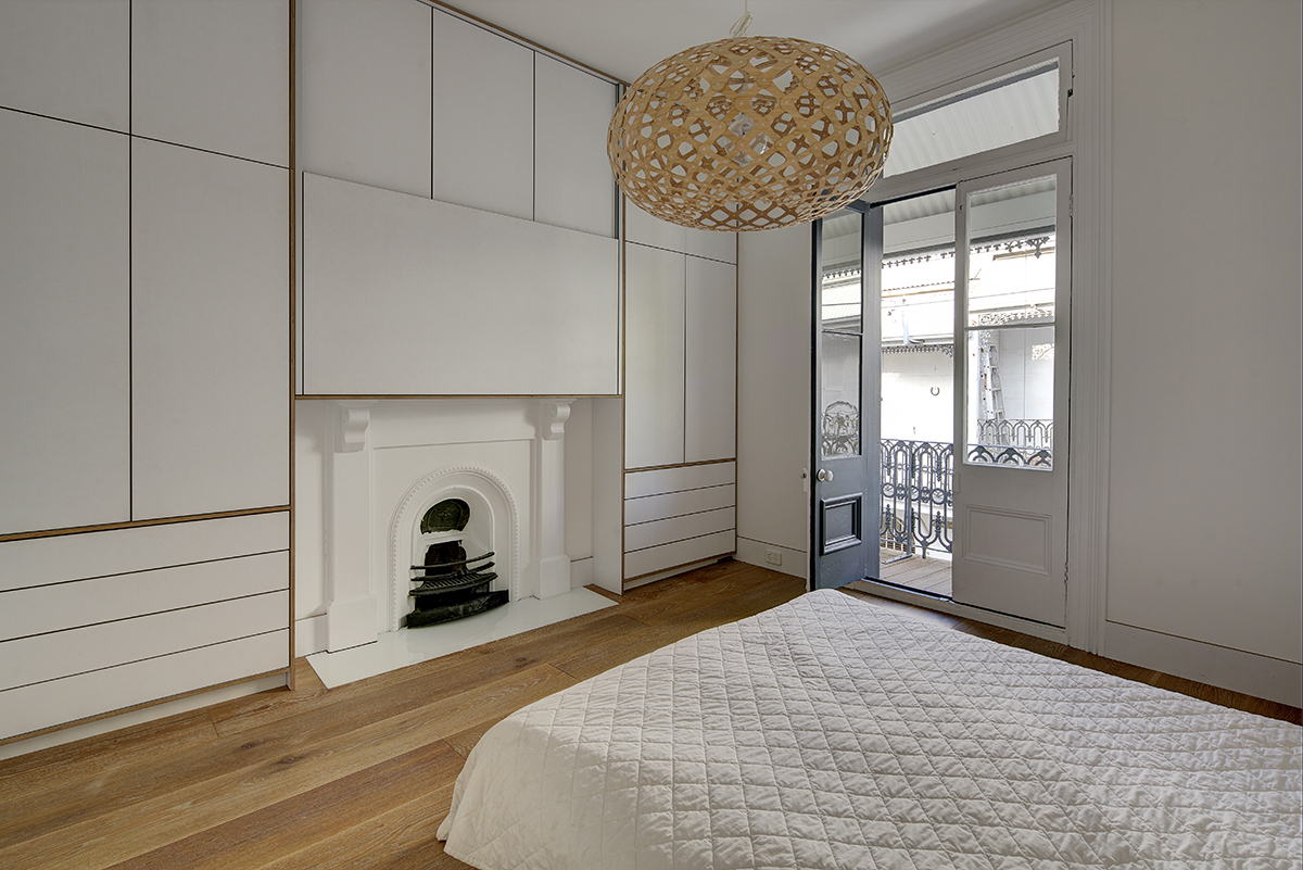 LAVA completed renovation of terrace of Tivoli Residence in Sydney with bulbous forms