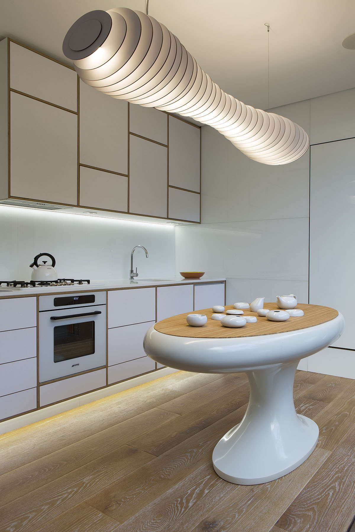 LAVA completed renovation of terrace of Tivoli Residence in Sydney with bulbous forms