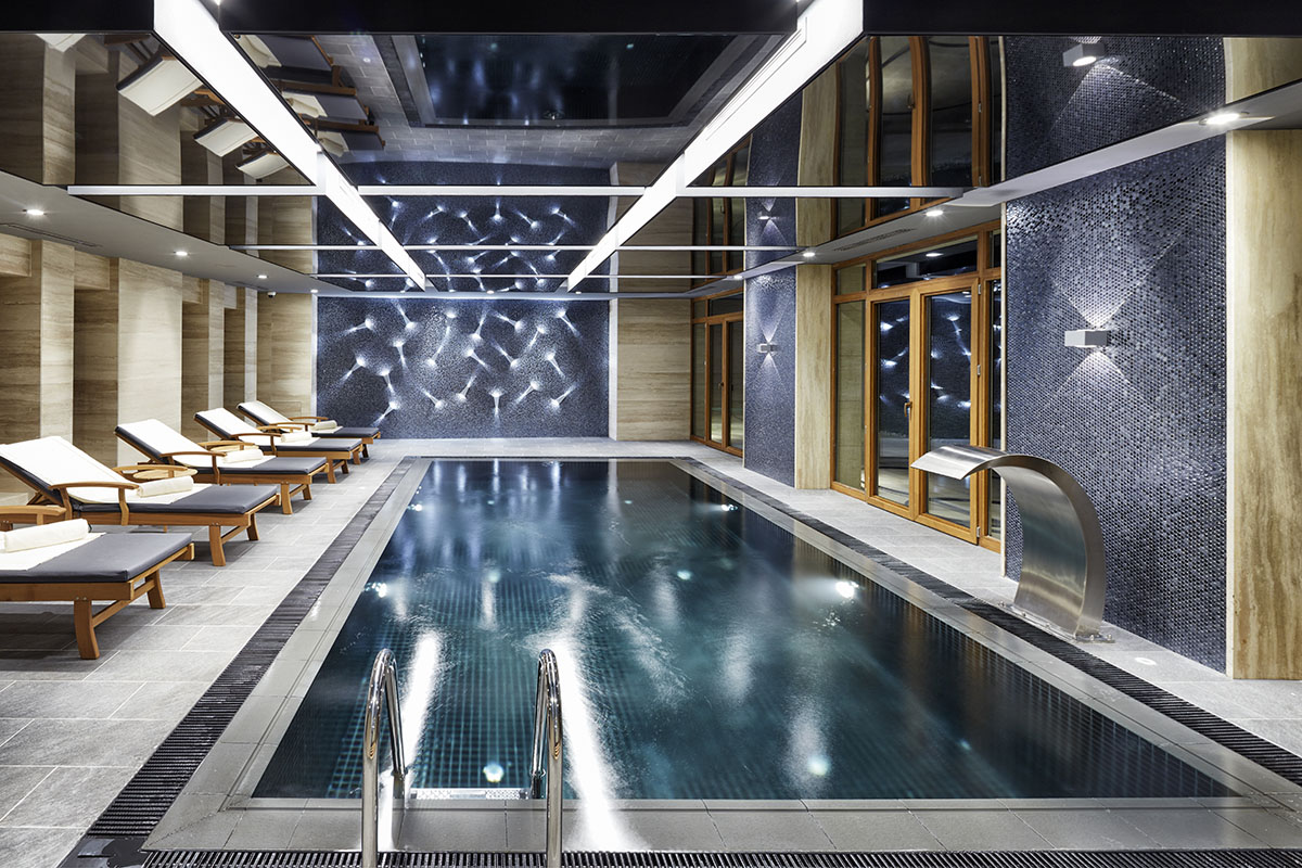 CM Mimarlık’s Vinero Winery & Hotel explores process of wine production in fluid spaces