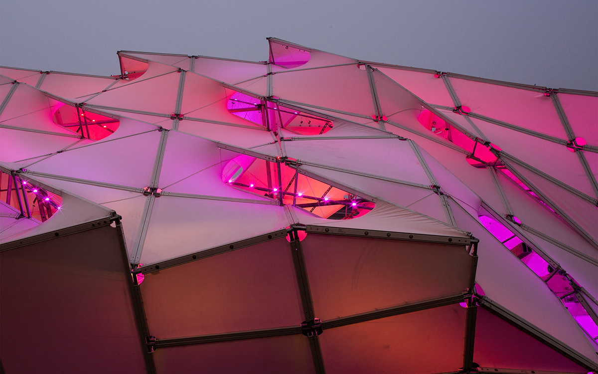 UNStudio and MDT-tex complete biomimetic eye-beacon pavilion for Amsterdam Light Festival