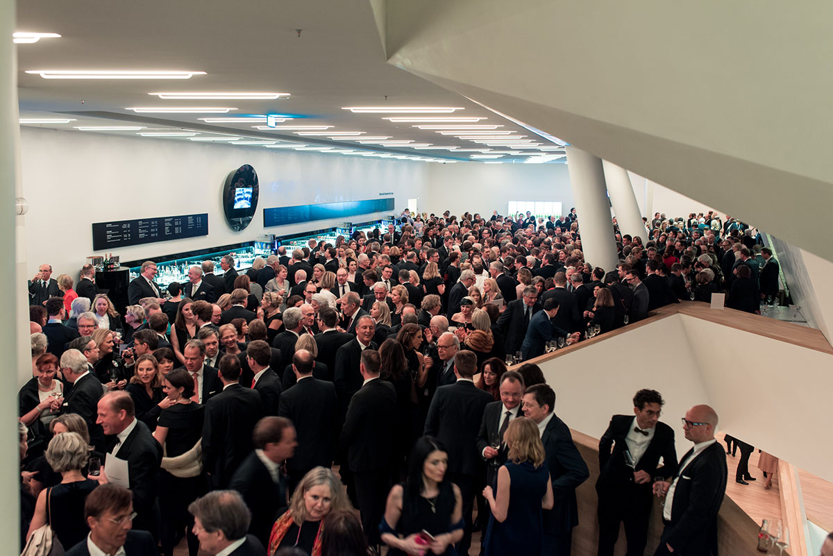 Elbphilharmonie Hamburg officially opened with a spectacular light projection in Hamburg