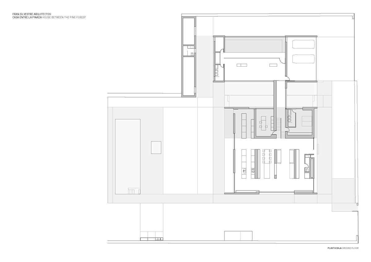 Fran Silvestre Arquitectos completes a volume-shifting house between the pine forest of Spain