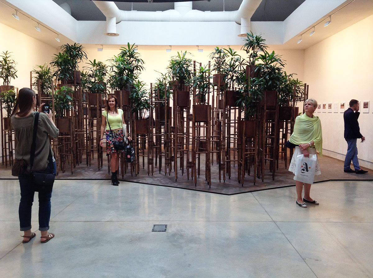 Vo Trong Nghia installs a small forest of bamboo to mediate people with nature at Venice Biennale