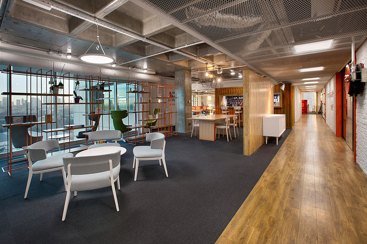 Bakırk&uuml;re Architects designs socially-dynamic working space for ING Bank Turkey Headquarters