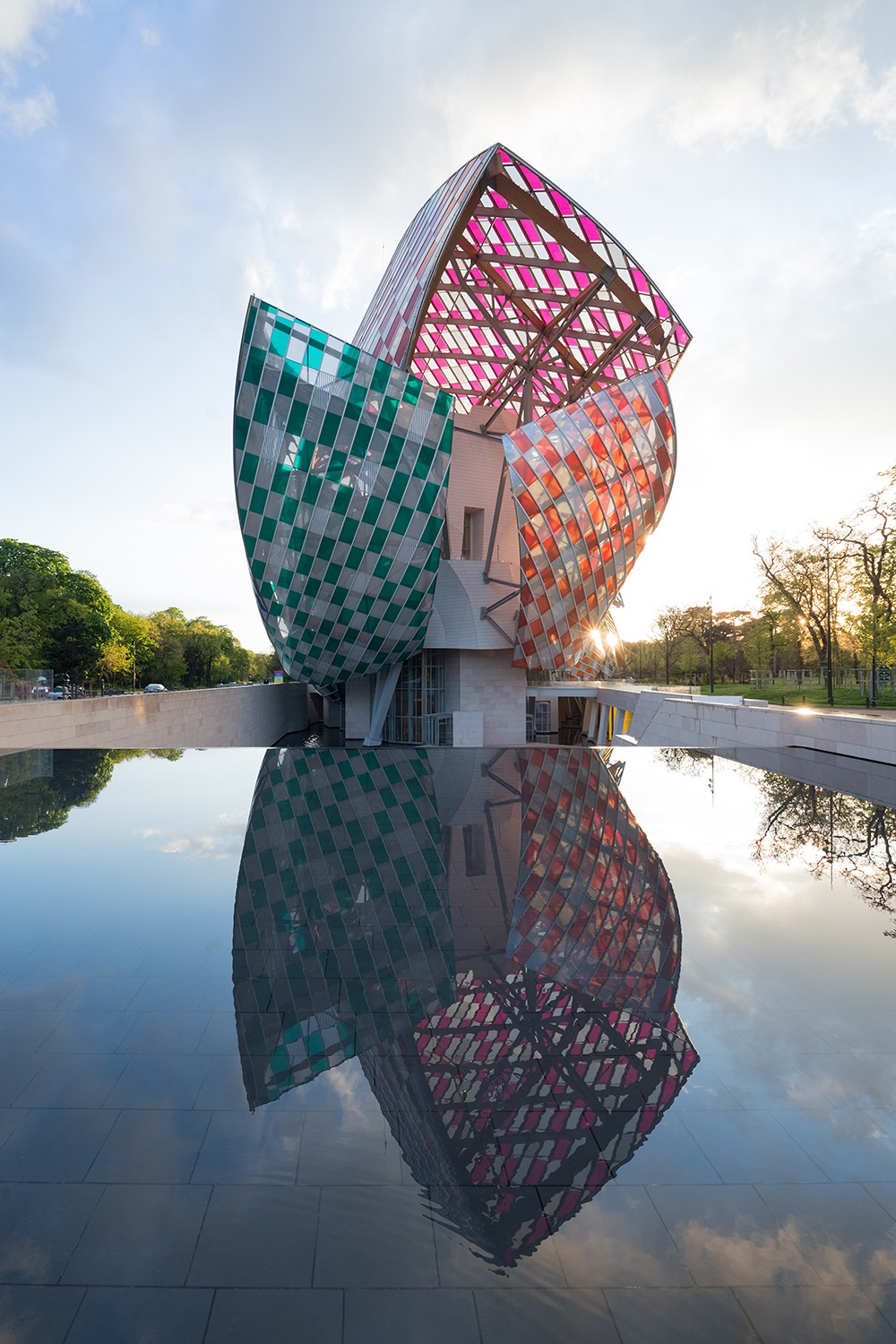 Fondation Louis Vuitton gets a filtered-colorful makeover from
