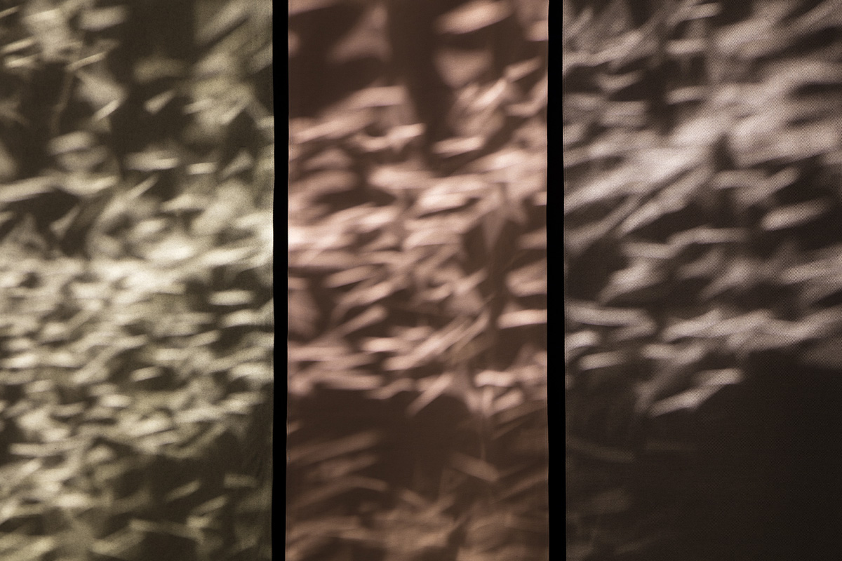 Benjamin Hubert+Braun set an immersive Foil morphing lights trilateral in the V&A&rsquo;s Tapestry gallery