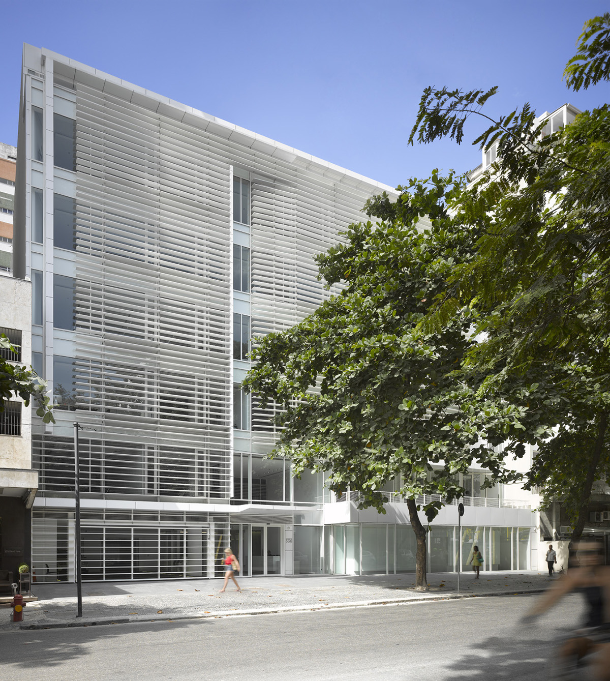 Richard Meier & Partners completes New Leblon Offices in Rio De Janeiro