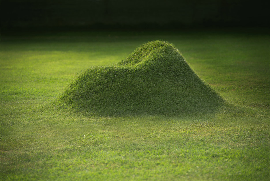 Nucleo released a new grass armchair made by cardboard frames, waiting your support on Kickstarter