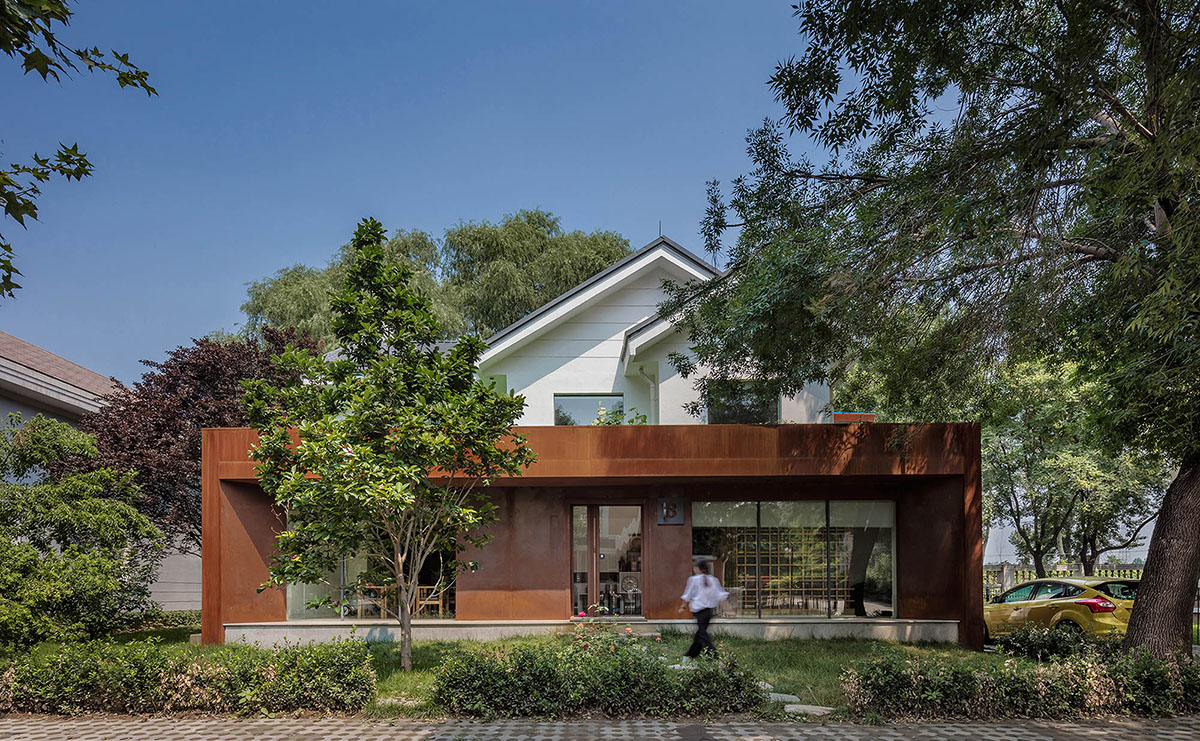 Cui Shu designs fully doorless film studio to remove all physical boundaries between old and new