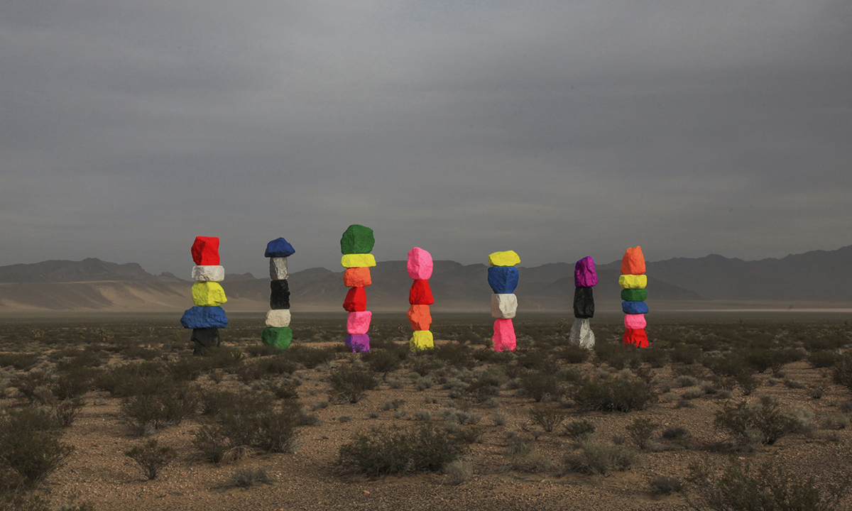 Swiss artist Ugo Rondinone erects seven colossal stones in the Nevada Desert