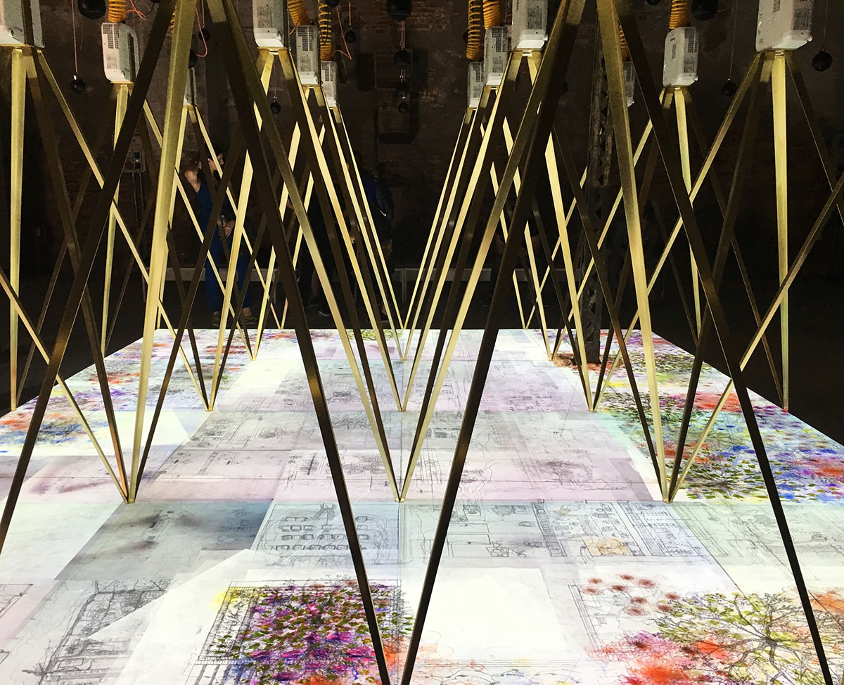 Irish Pavilion&rsquo;s gold drawing machine draws attention to Dementia illness at the Venice Biennale