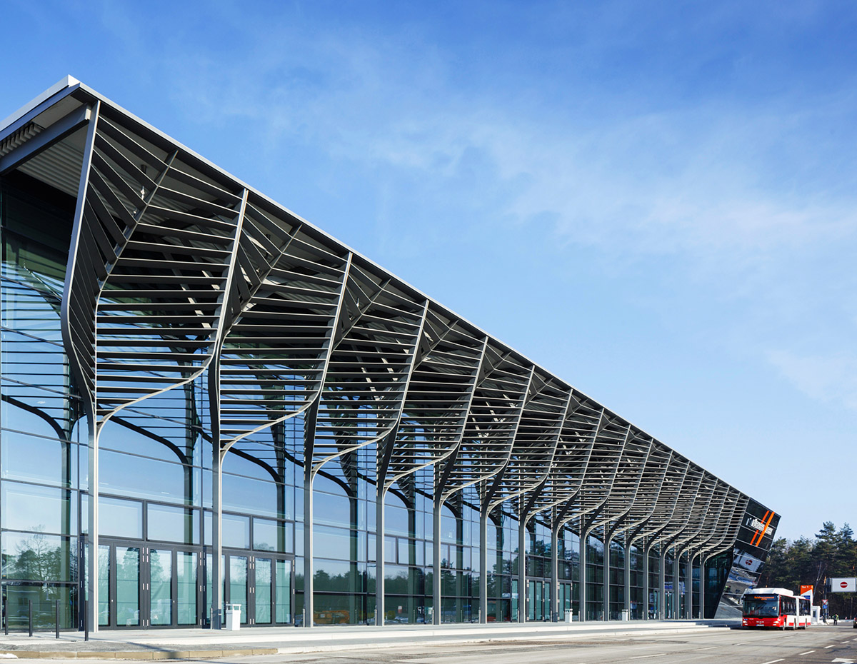 Zaha Hadid Architects expand NürnbergMesse with a new hall in Germany