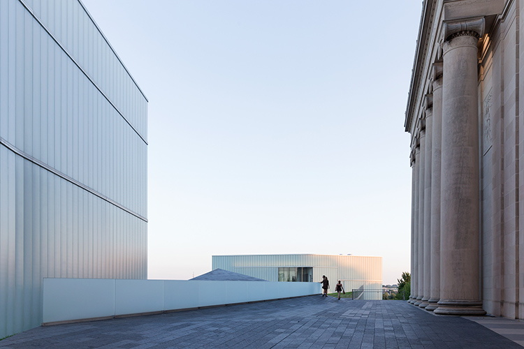 Steven Holl Architects releases new images of Nelson-Atkins Museum taken by Iwan Baan