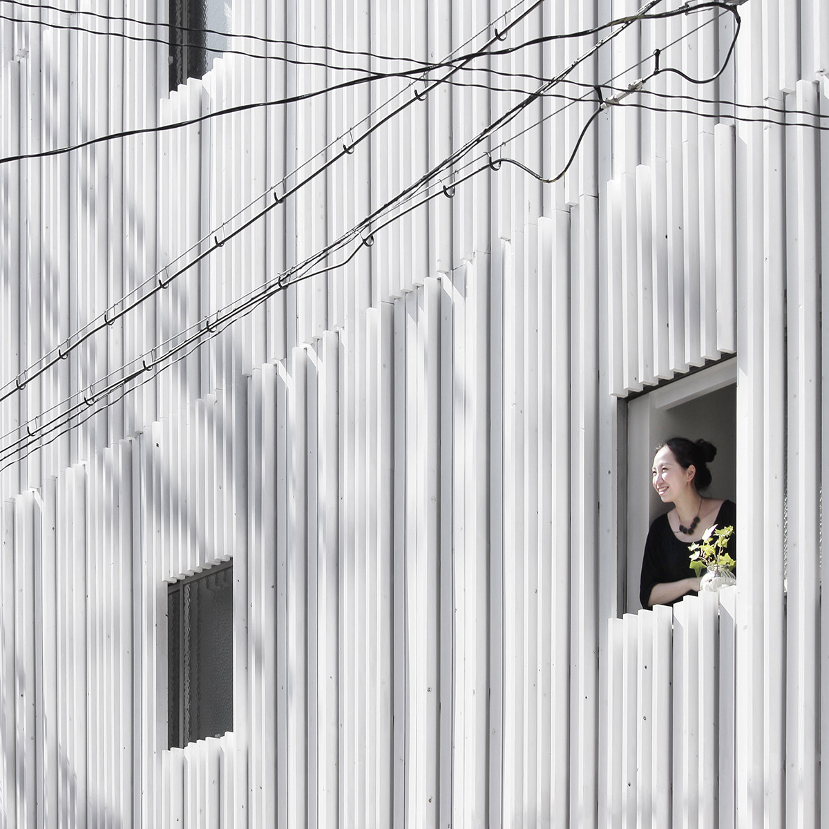 Jun Murata renovates Japan&rsquo;s historic building with white fins while keeping its iconic presence