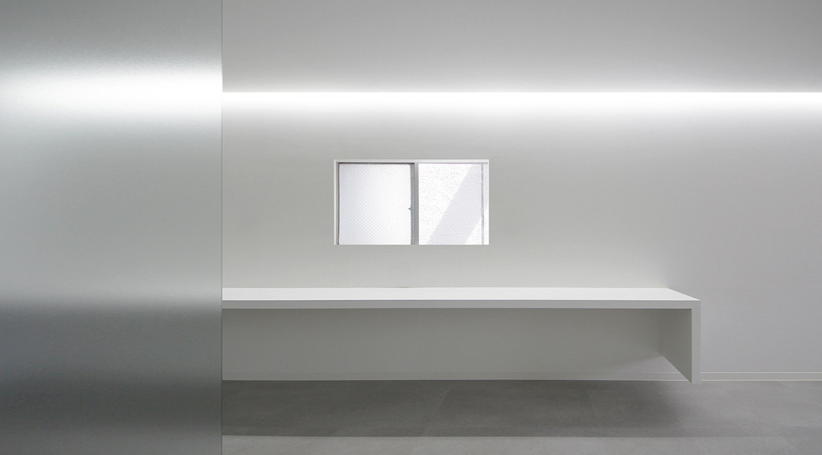 Jun Murata renovates Japan&rsquo;s historic building with white fins while keeping its iconic presence