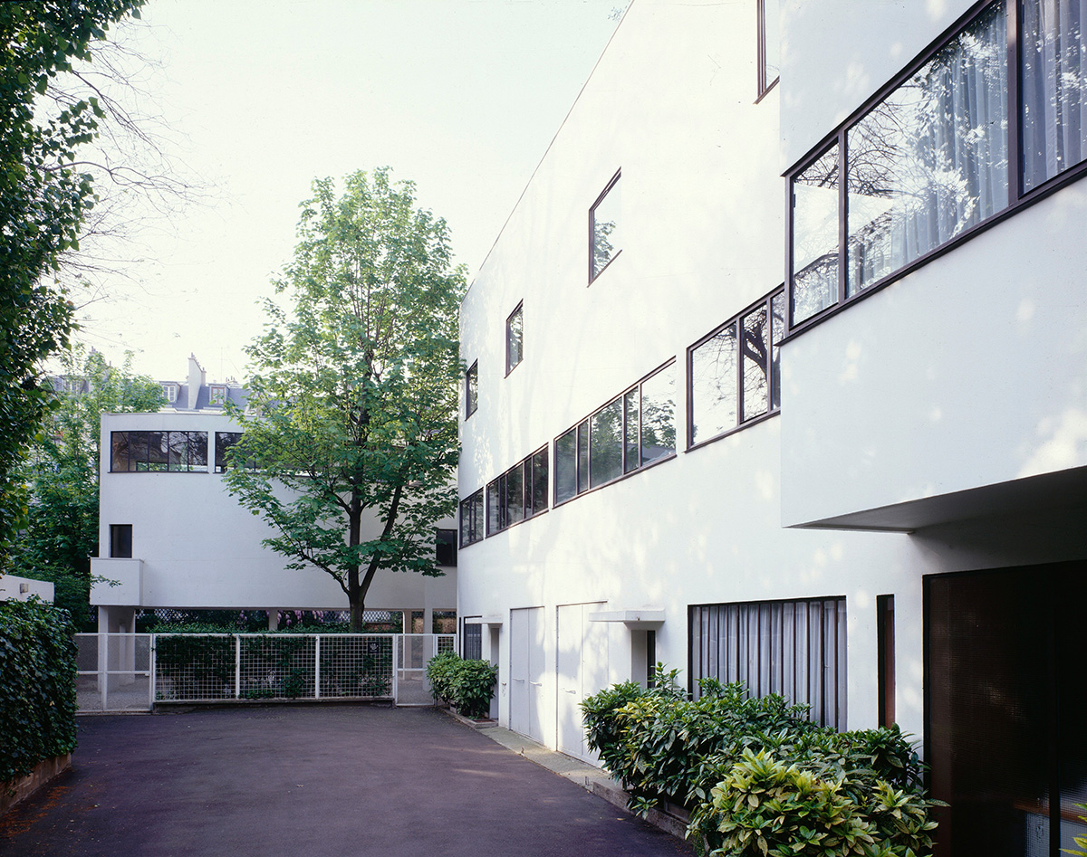 Villa Savoye et loge du jardinier - Le Corbusier - World Heritage