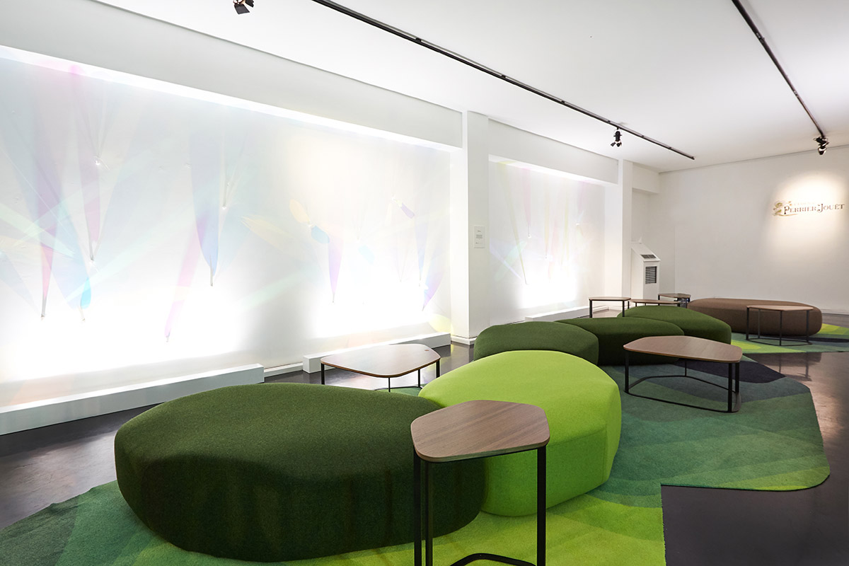 Perrier-Jou&euml;t&rsquo;s bioresponsive garden invites you to a dramatic space where champagne is served