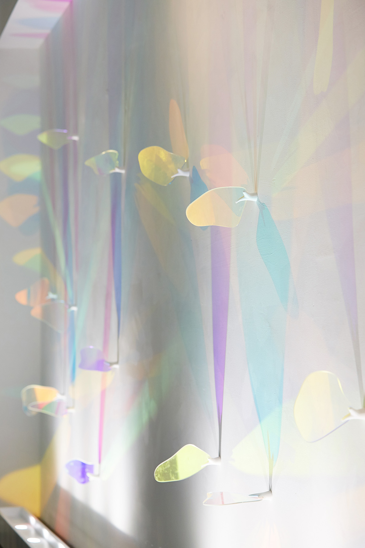 Perrier-Jou&euml;t&rsquo;s bioresponsive garden invites you to a dramatic space where champagne is served