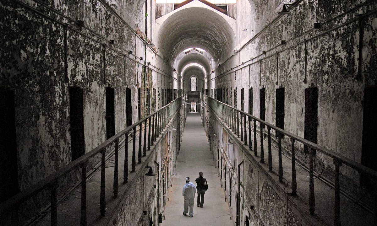 Why the design of prisons still matters in architecture?