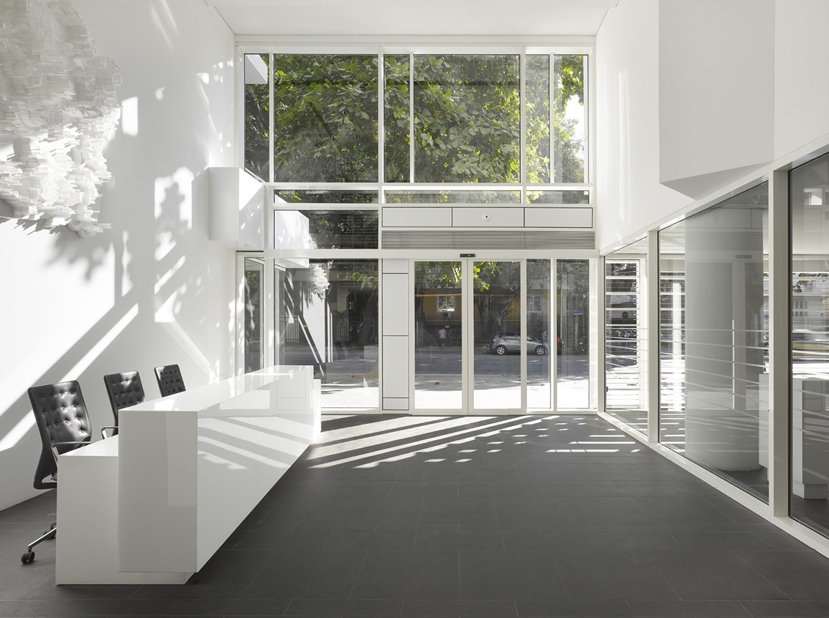 Richard Meier & Partners completes New Leblon Offices in Rio De Janeiro