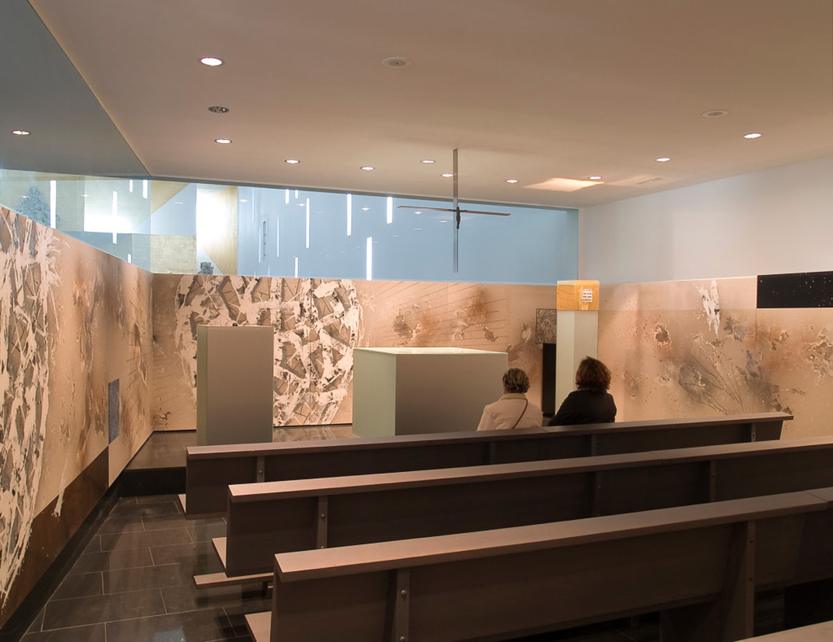 Vicens + Ramos clads the whole facade of Parish Church with ’corten-steel’ in Madrid