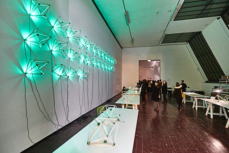 Olafur Eliasson’s ’Green light’ responds to refugee crisis and civic transformation in Europe