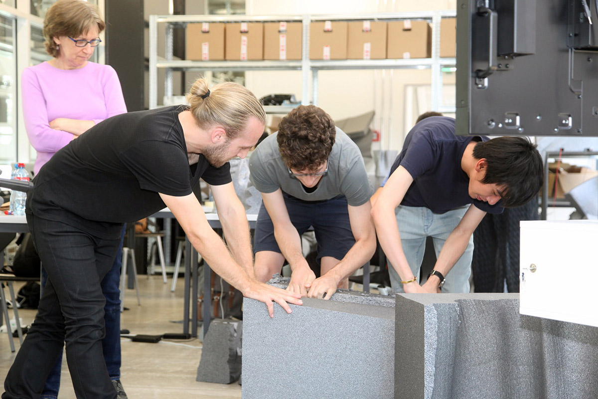 Norman Foster unveiled exclusive images of Mexico City International Airport at AAG Symposium 2016