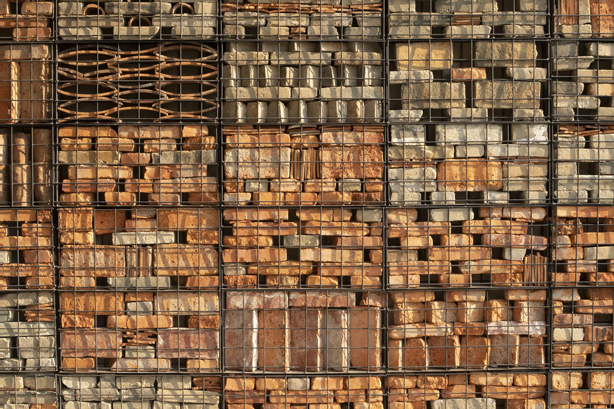 Public toilets have been elaborated in new aesthetic by Atelier cnS in Zuzhai village