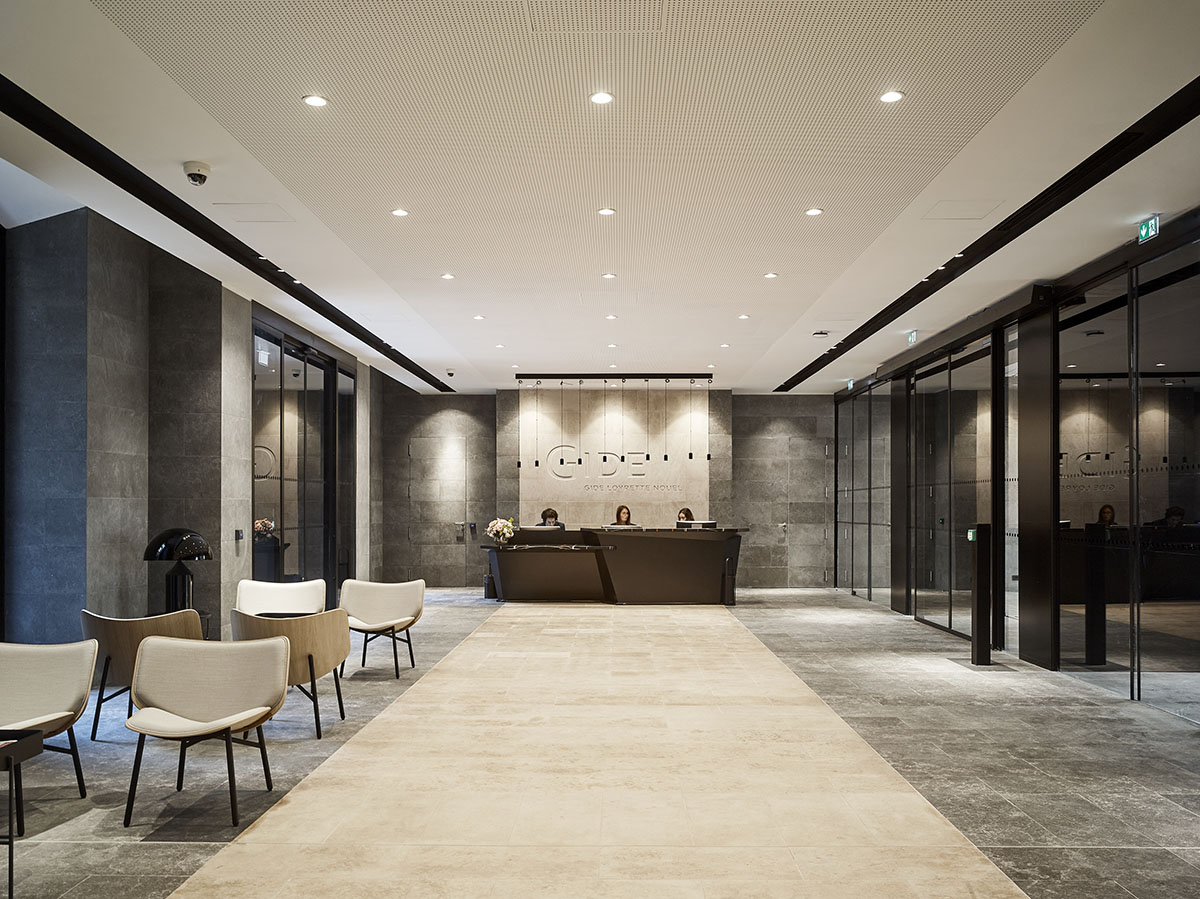 PCA-STREAM transforms former royal barracks into a business law building in Paris