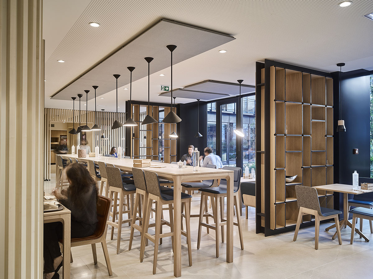 PCA-STREAM transforms former royal barracks into a business law building in Paris