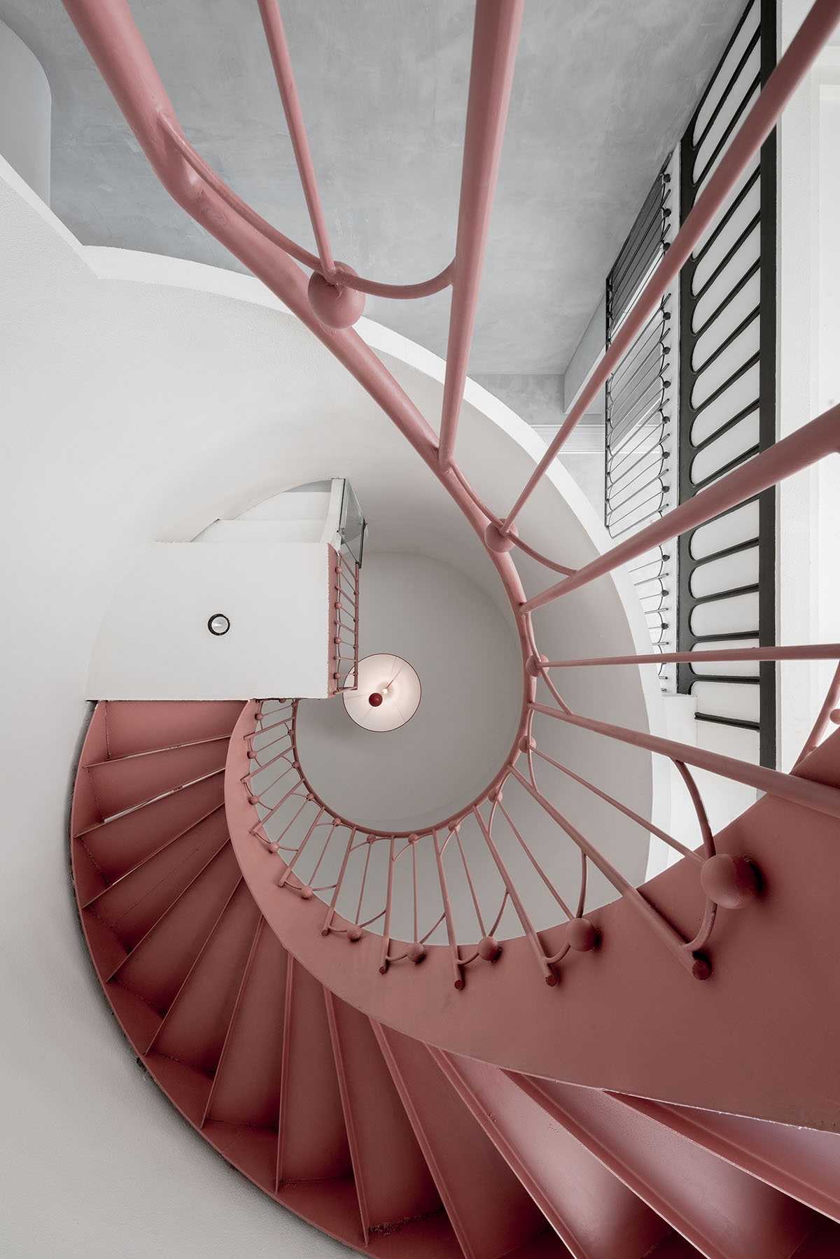 X+Living fills Shanghai's retail and shared office space with rounded details and machine-like rooms