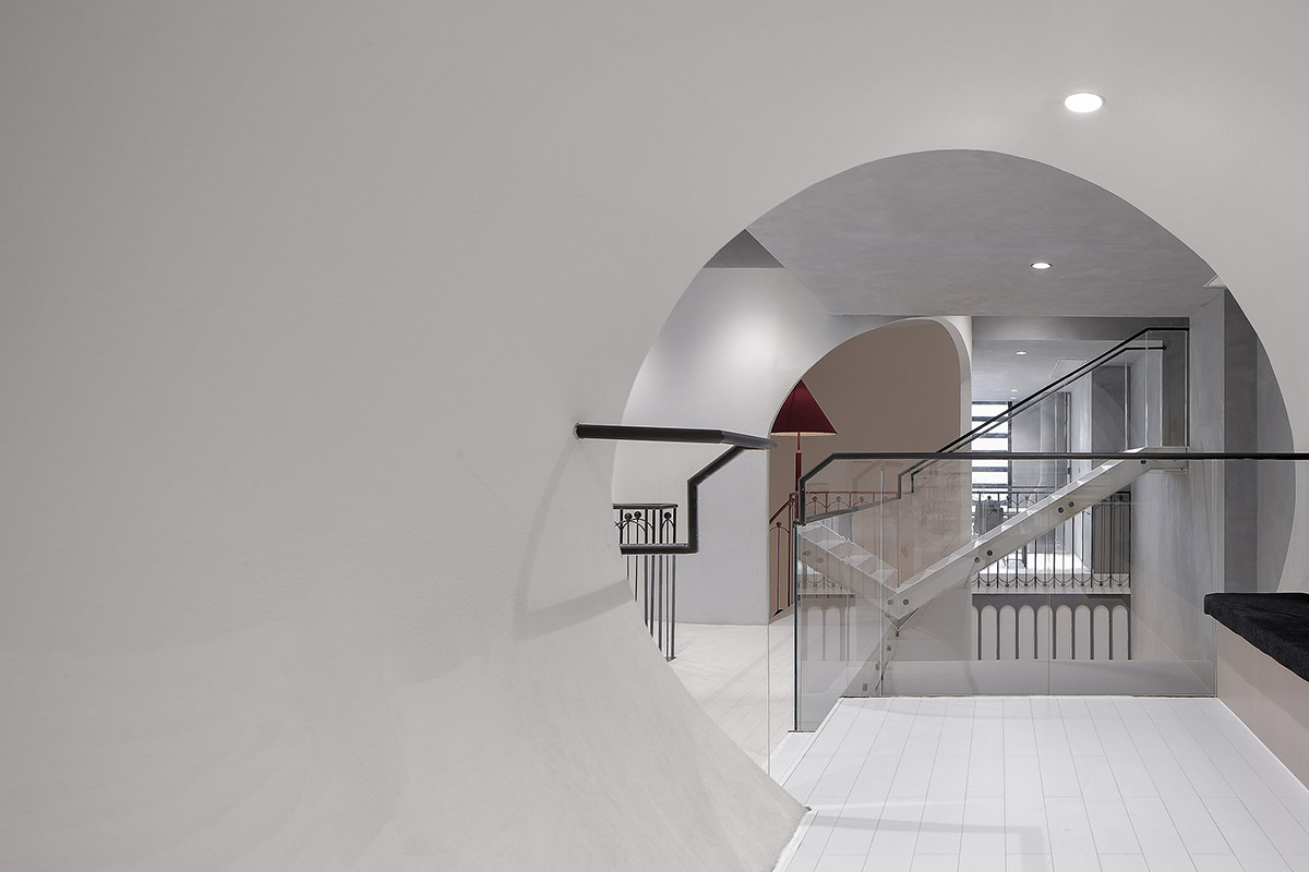 X+Living fills Shanghai's retail and shared office space with rounded details and machine-like rooms