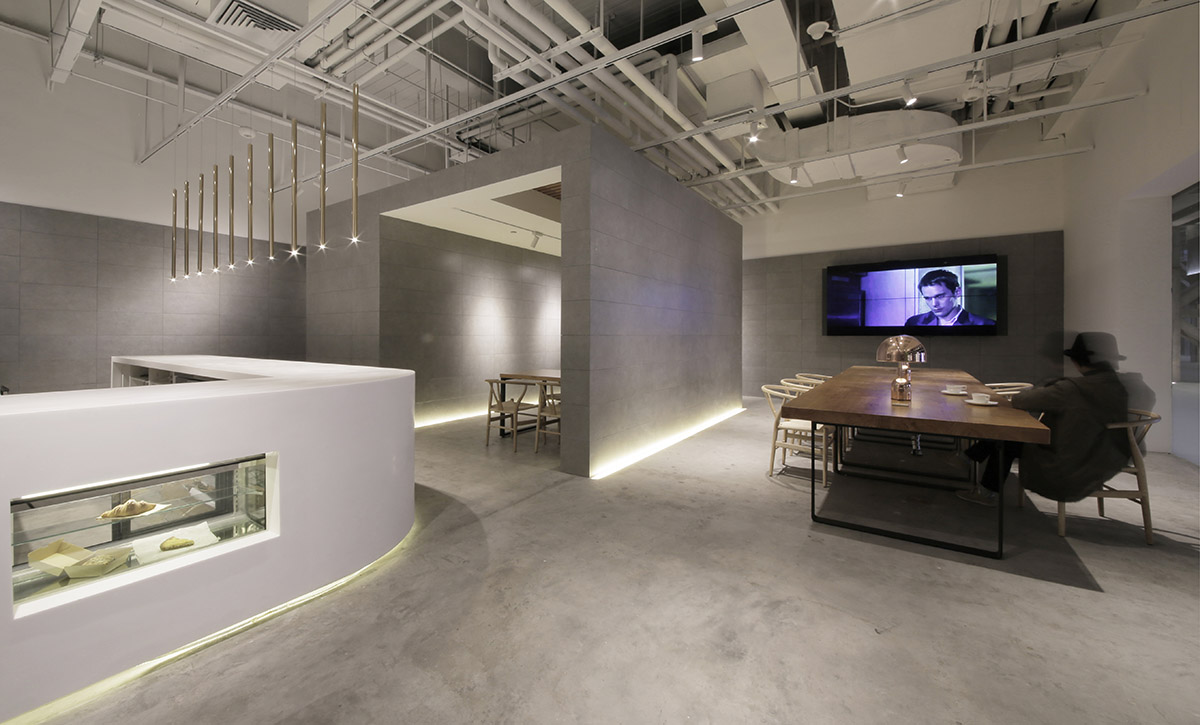 Jun Murata reveals its Cafe la Loop 86 & Gallery in Shanghai
