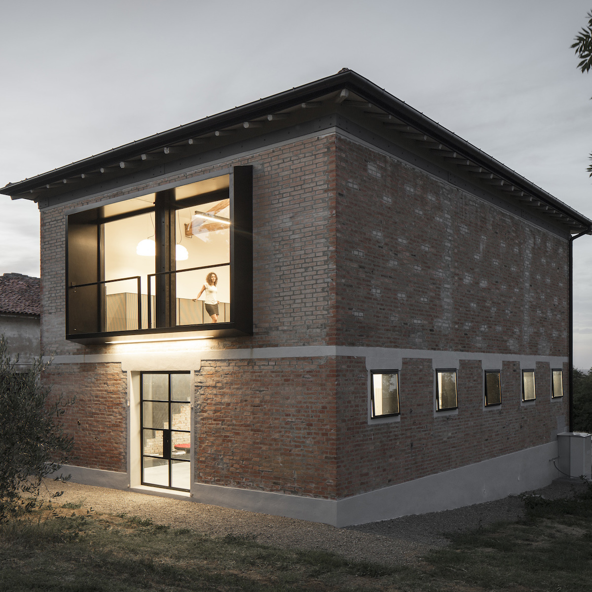 Ciclostile Architettura's Francesca Pasquali Archive presents a workplace out of ordinary