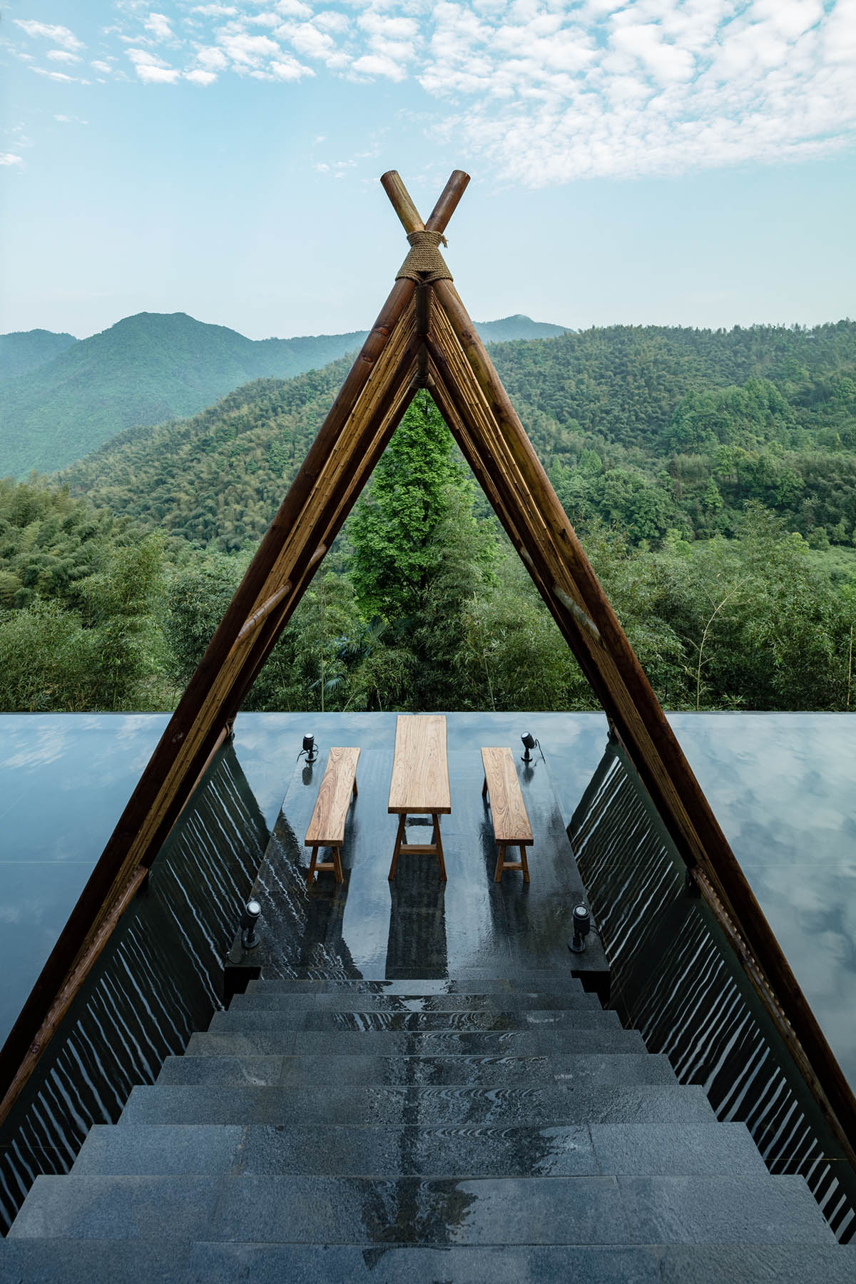 kooo architects built retreat village by using local materials on hills of Zhejiang
