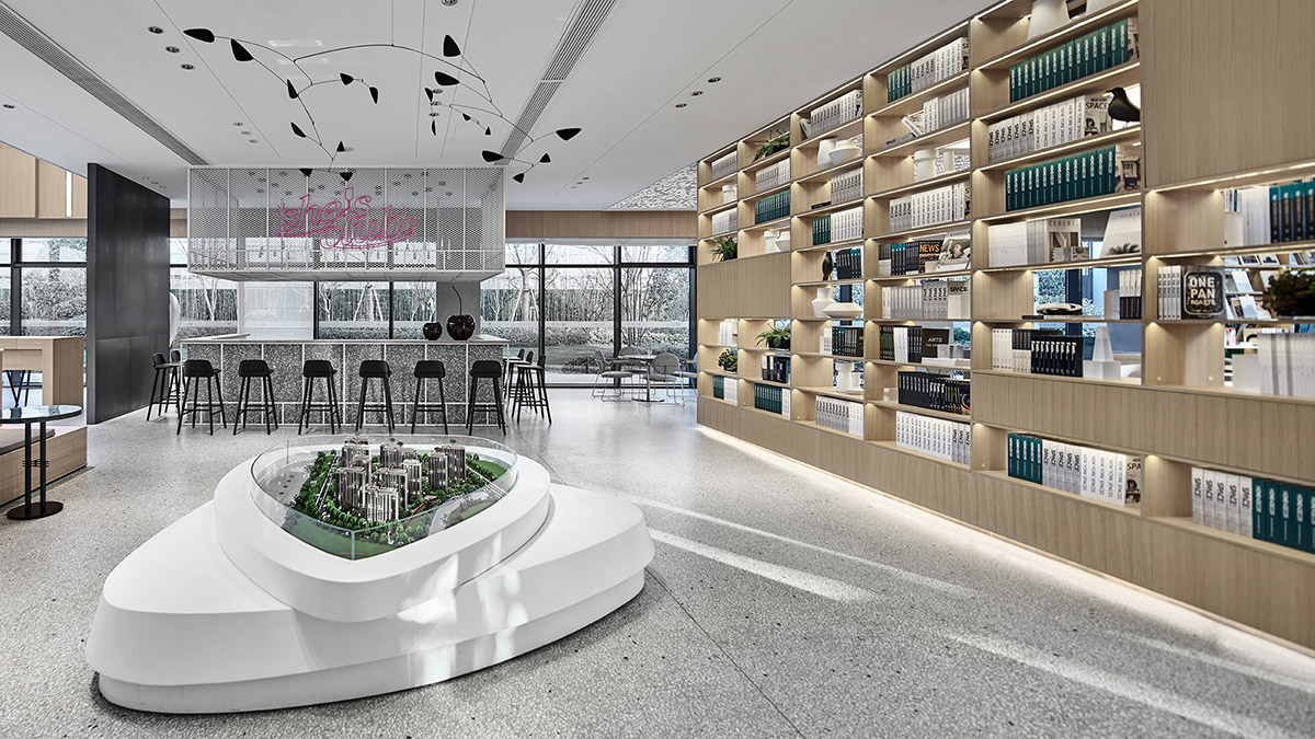 GFD creates light and amphi-theatre like interior for an experience center in China