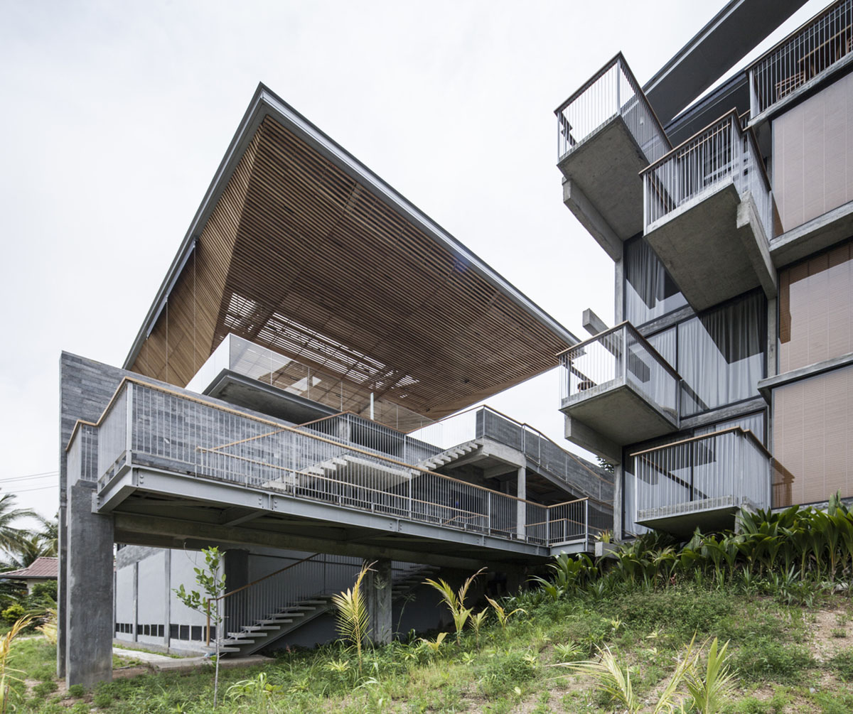 Patchara+ Ornnicha Architecture designs hotel with super elongated balconies on a serene hillside