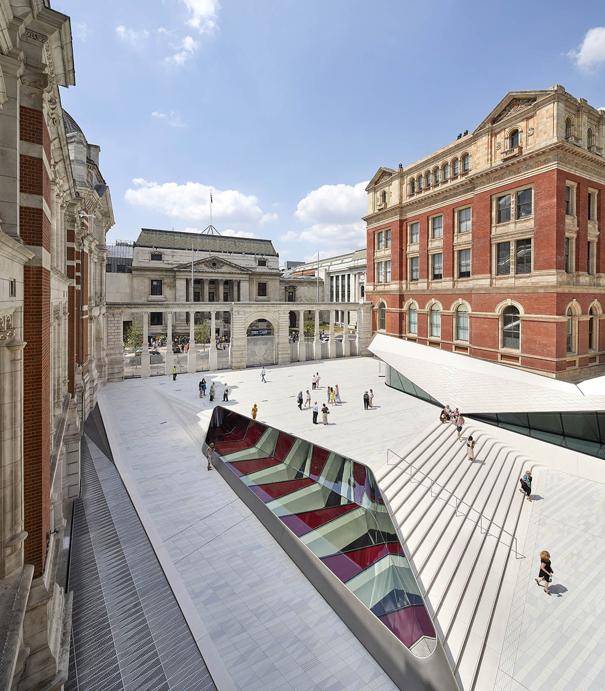 AL_A completes world’s first porcelain courtyard for V&A Museum