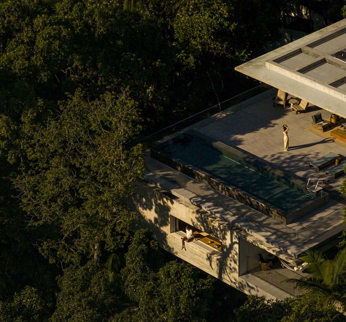 Canopy House by Studio MK27 barely touches the ground amidst Brazilian tropical forest