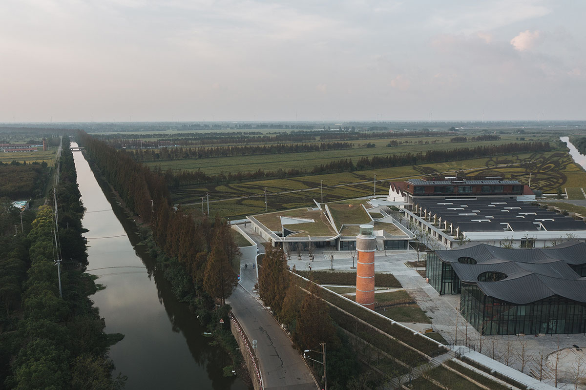 Wutopia Lab transforms an abandoned water tower into a memorial in Shanghai