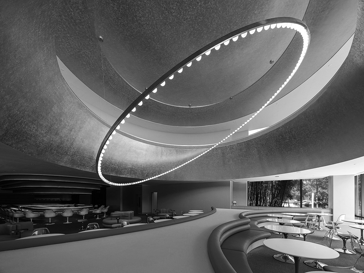 Various Associates creates retro-futuristic waiting hall in Shanghai