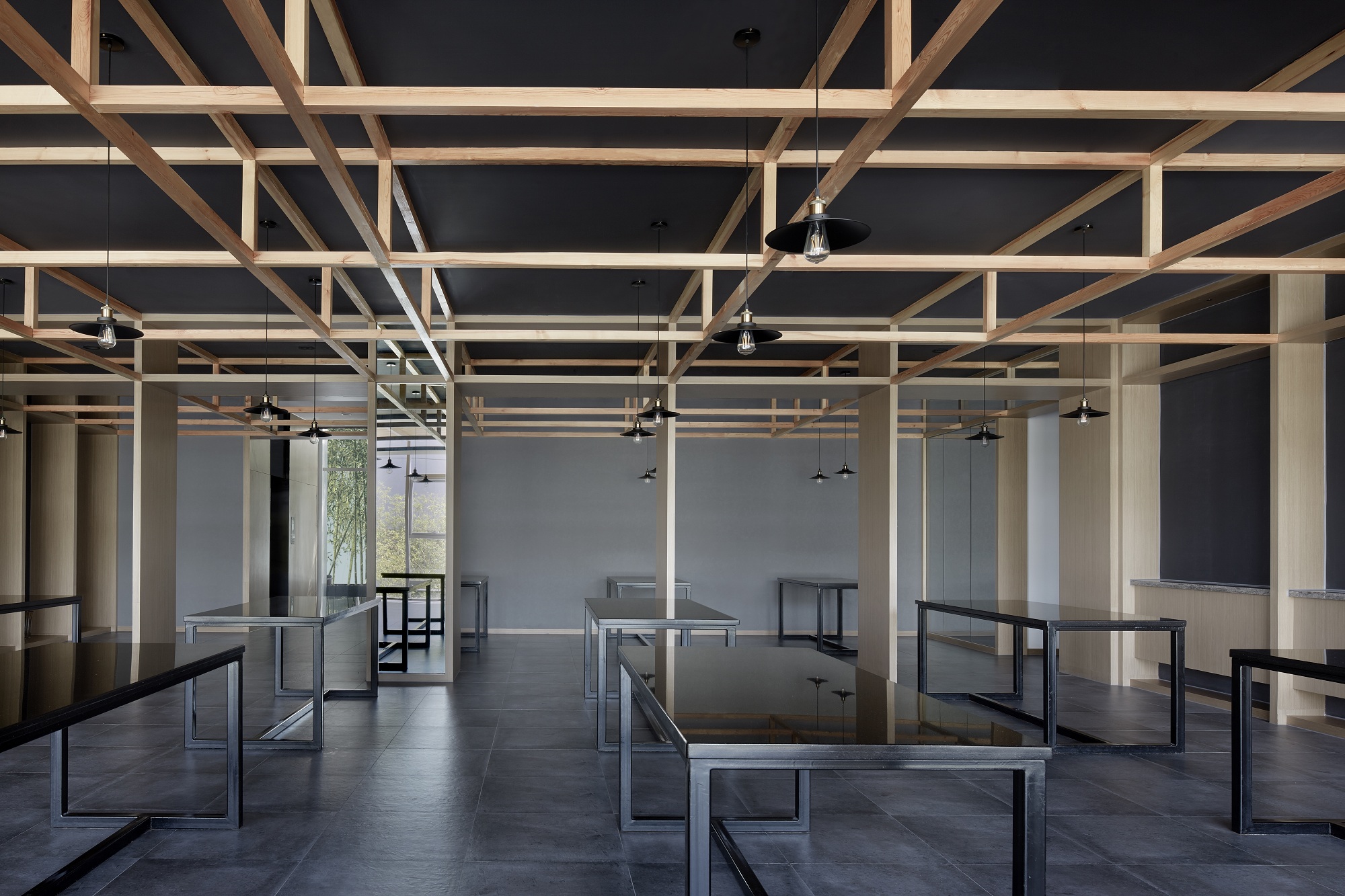 Fenghemuchen designed a club that expresses Beijing dwellers’ desire of a simple and slow lifestyle