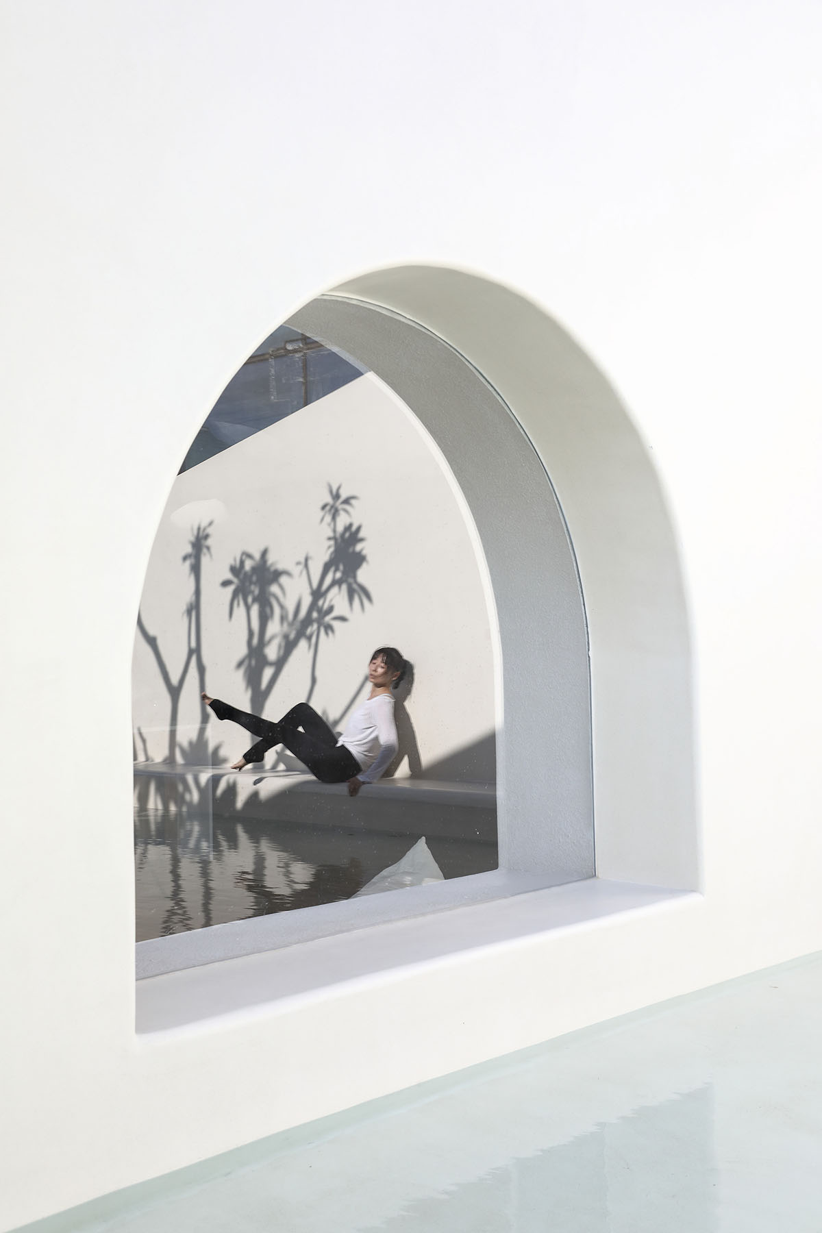 Pilates studio by Wanmu Shazi creates cave-like experience with amorphous interiors in Xiamen