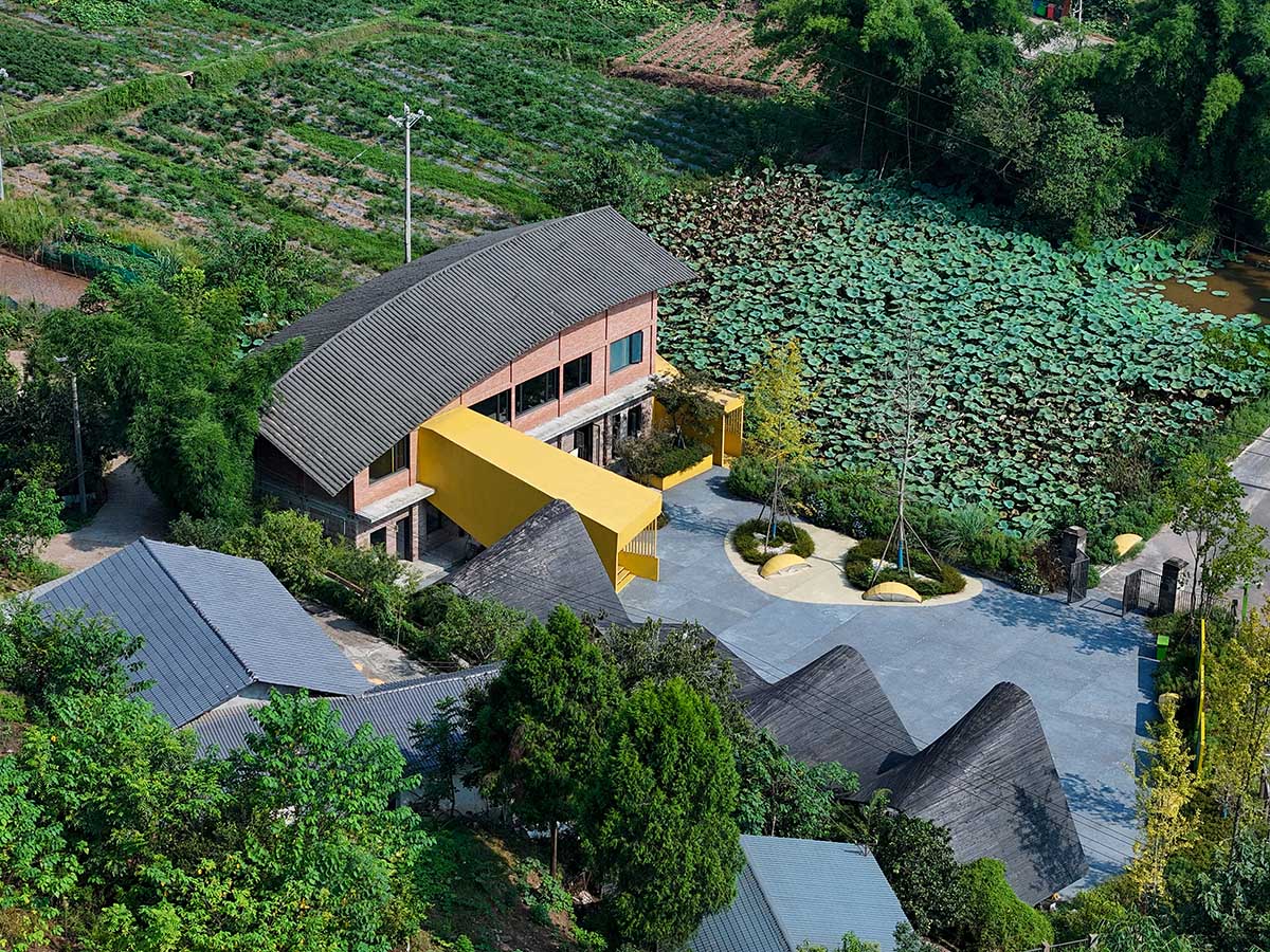 Archermit transforms former veterinary station into an agricultural talent center in Anyu, China 