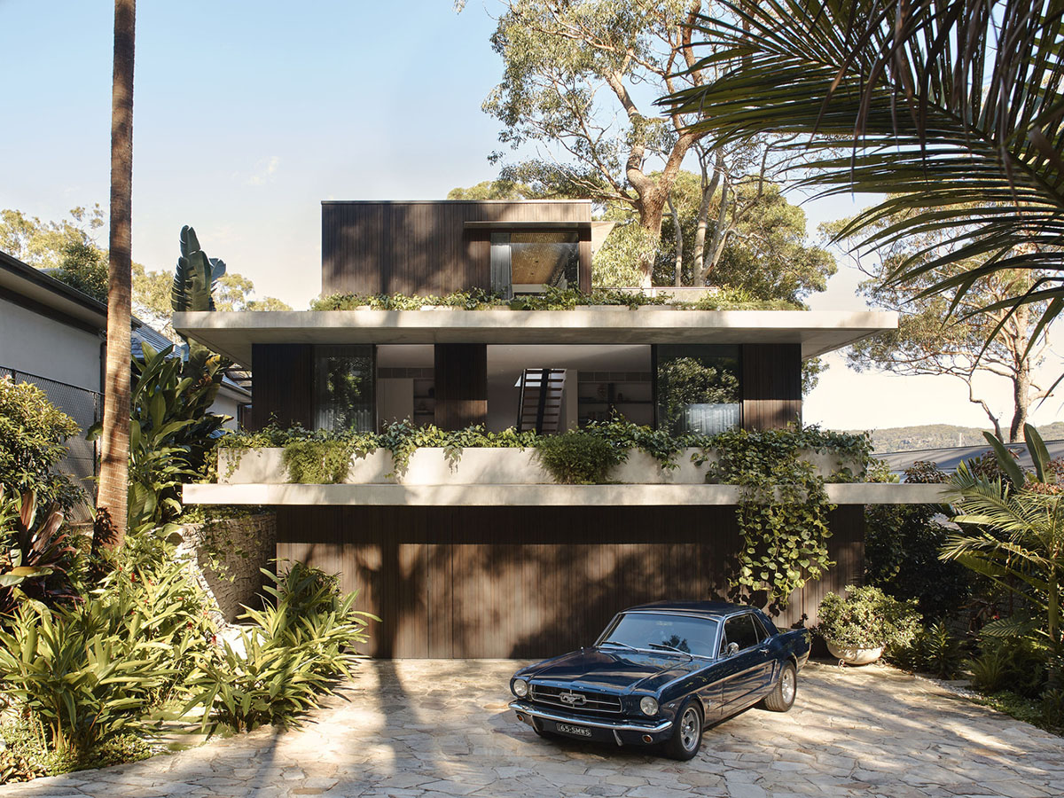 The design and essence of M House: A serene and secluded family residence