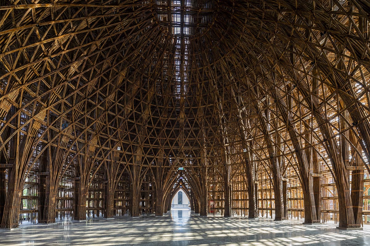 VTN Architects built welcome center with bamboo grid made from 42,000 bamboo culms in Vietnam 
