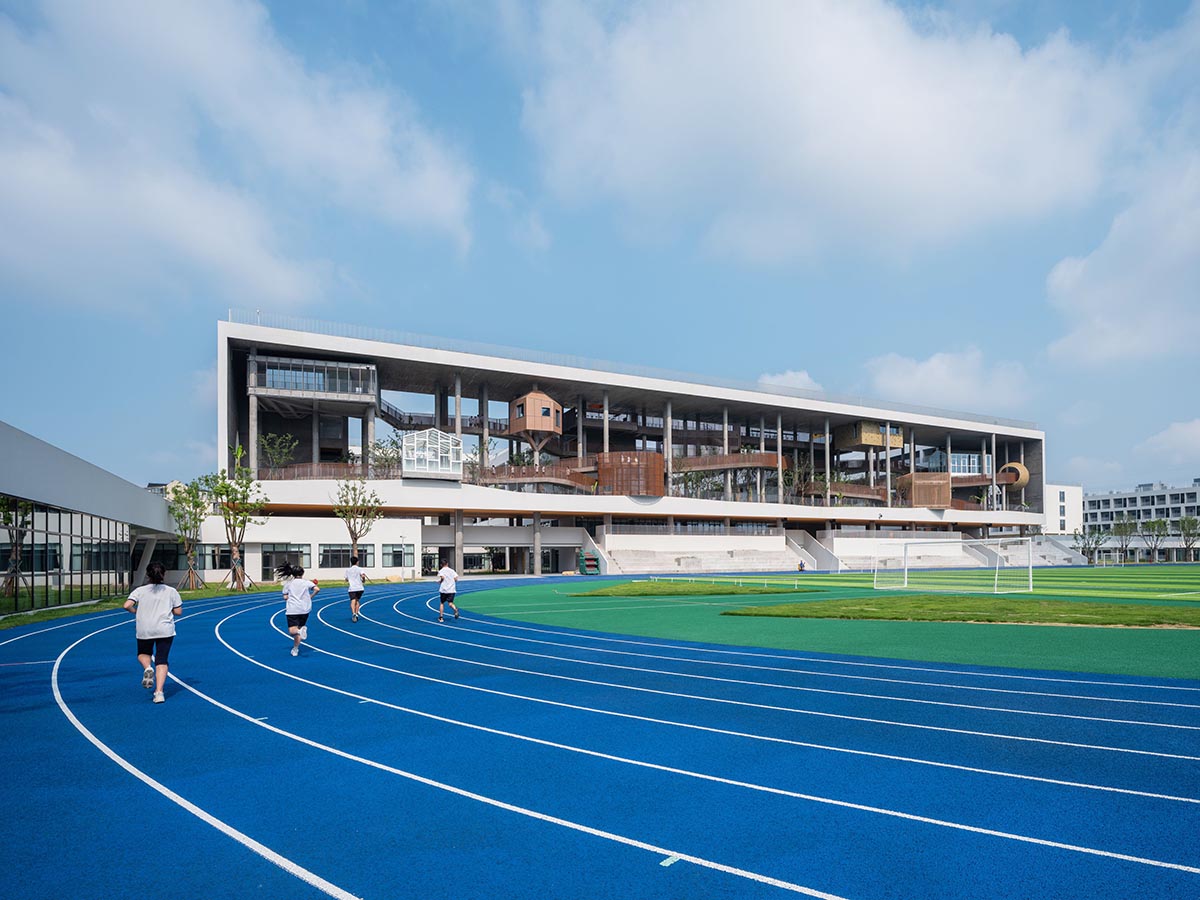 Huizhen High School in China wins World Building Of The Year Award For 2023