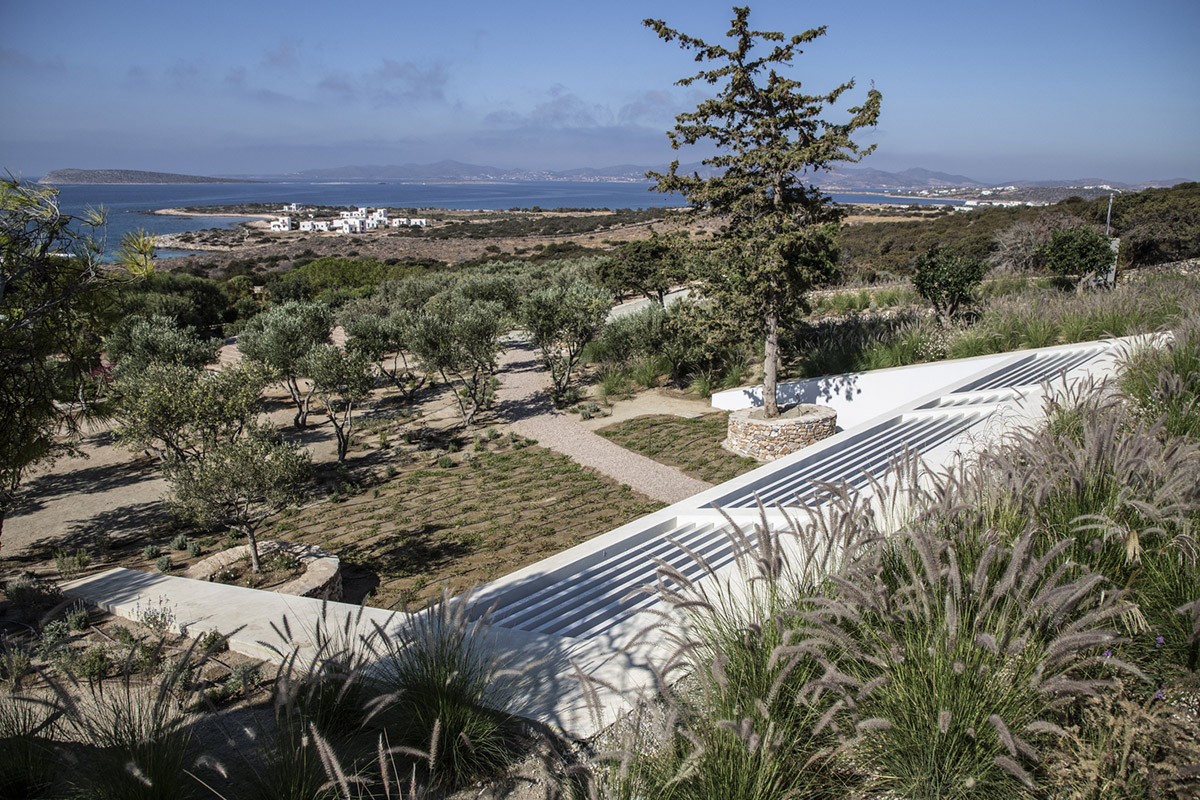 Scapearchitecture embeds summer residence into landscape towards the sea on Paros Island