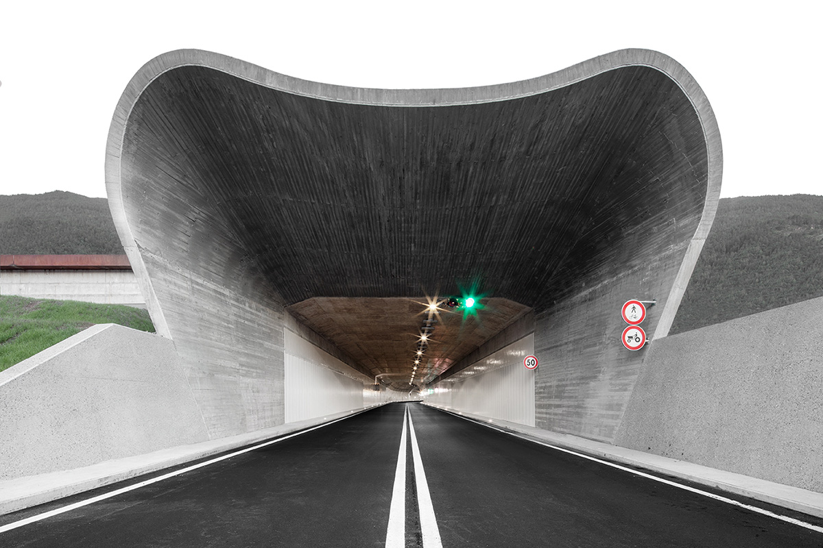 MoDusArchitects adds sculptural entry portals to the Bressanone-Varna Ring Road in Italy